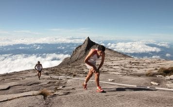 Less cloud. More Sky. Відповіді на головні питання про скайранінг