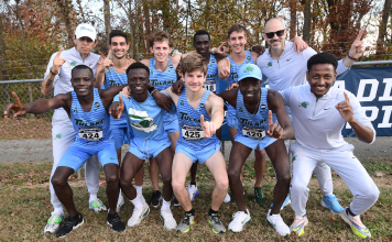 Ілля Кунін допоміг студентській команді здобути історичну перемогу на чемпіонаті США з кросу