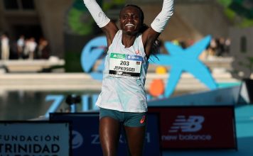 Джойсілін Джепкосгей виграла марафон Валенсії з найкращим результатом сезону в світі